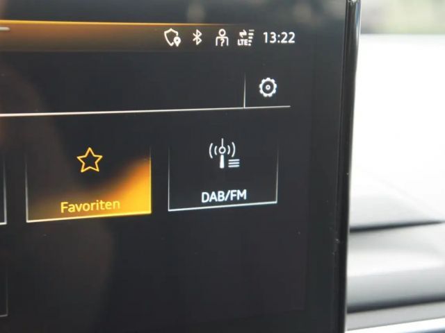 Audi A4 30 TDI Avant