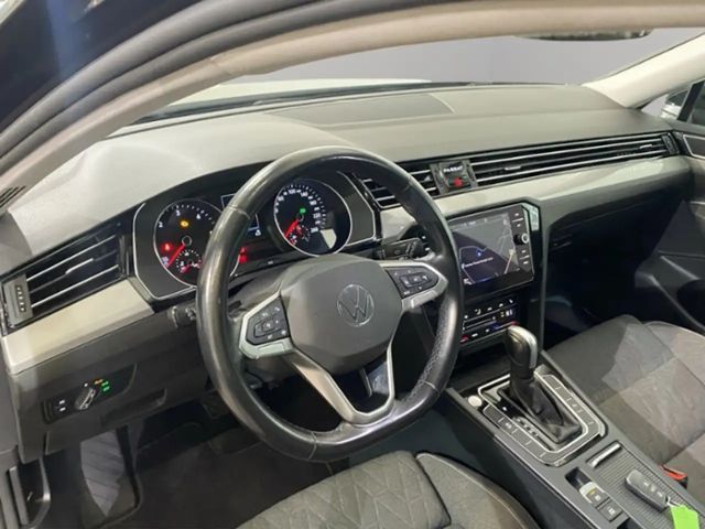Volkswagen Passat 2.0 TDI Business DSG Variant