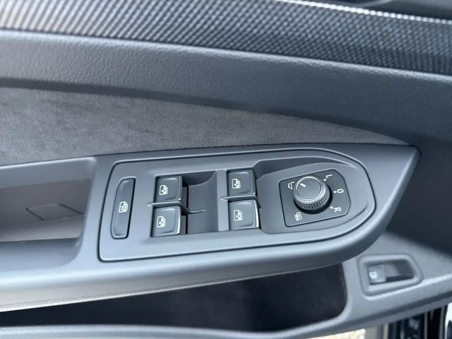 Volkswagen Golf GTE eHybrid