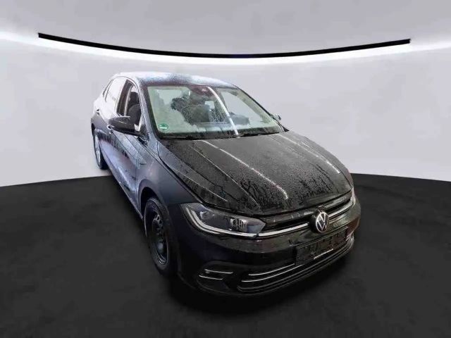 Volkswagen Polo 1.0 TSI DSG Style