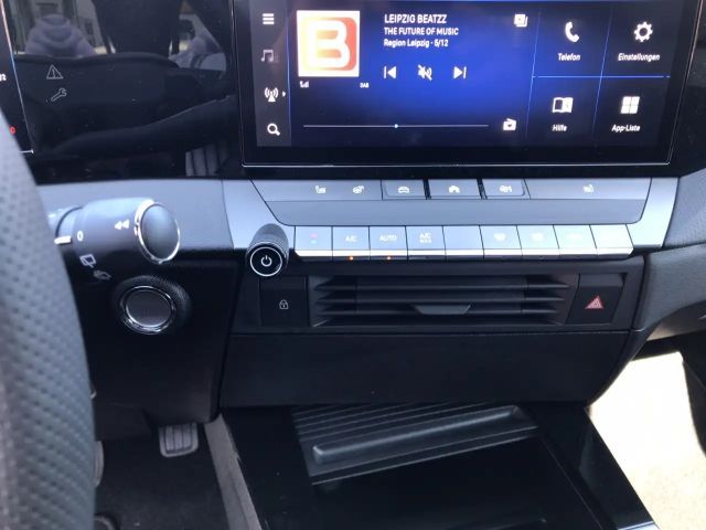 Opel Astra 1.2 Turbo Enjoy Sports Tourer Turbo