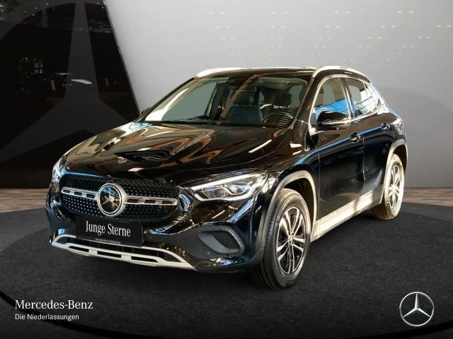 Mercedes-Benz GLA 250 GLA 250 e Style