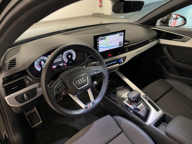 Audi A4 40 TFSI Avant Quattro S-Line S-Tronic