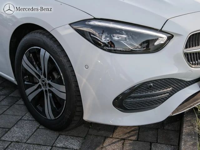 Mercedes-Benz C 180 AVANTGARDE Sedan