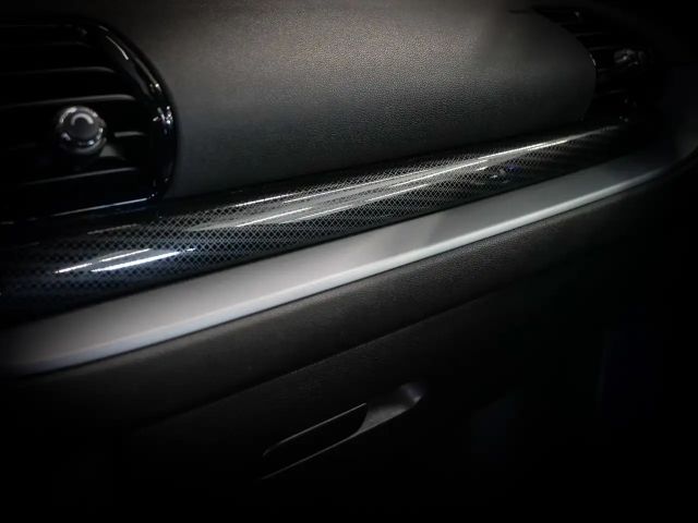 MINI Cooper Clubman Cooper Younique Trim Aut Nav LED RFK+PDC Komfzg