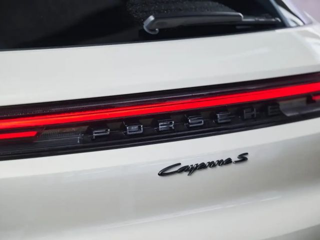 Porsche Cayenne E-Hybrid S