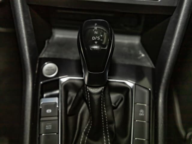 Volkswagen Tiguan 2.0 TSI Allspace R-Line