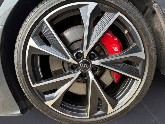 Audi S6 Avant Quattro