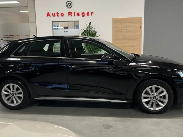 Audi A3 35 TFSI Sedan