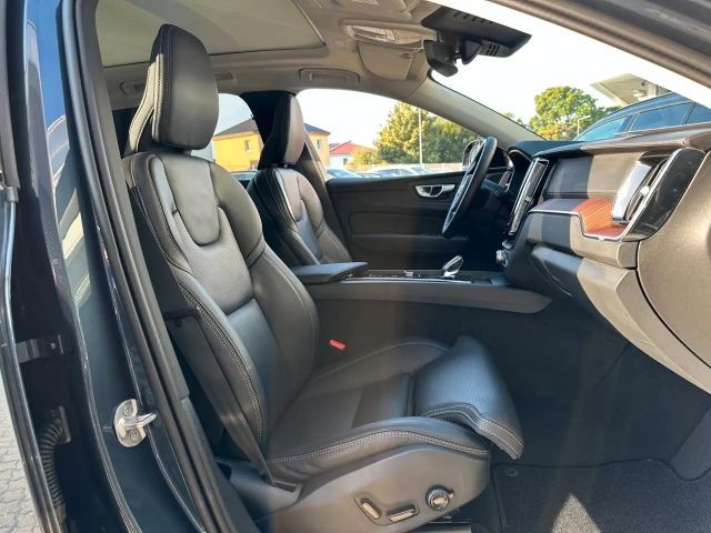 Volvo XC60 Dark Ultimate