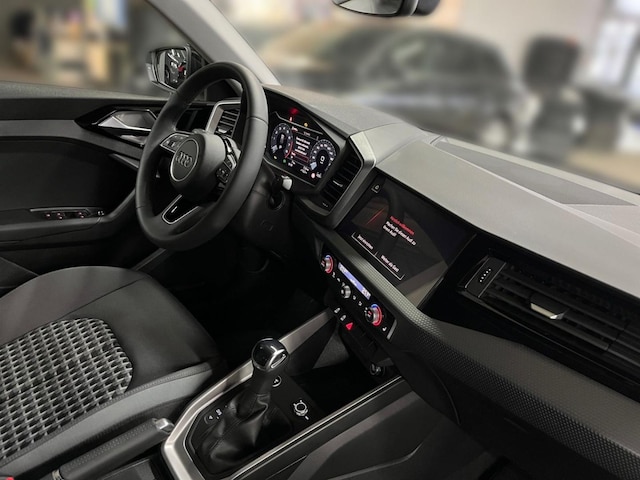 Audi A1 30 TFSI S-Line S-Tronic Sportback