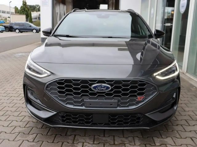Ford Focus ST Line Wagon