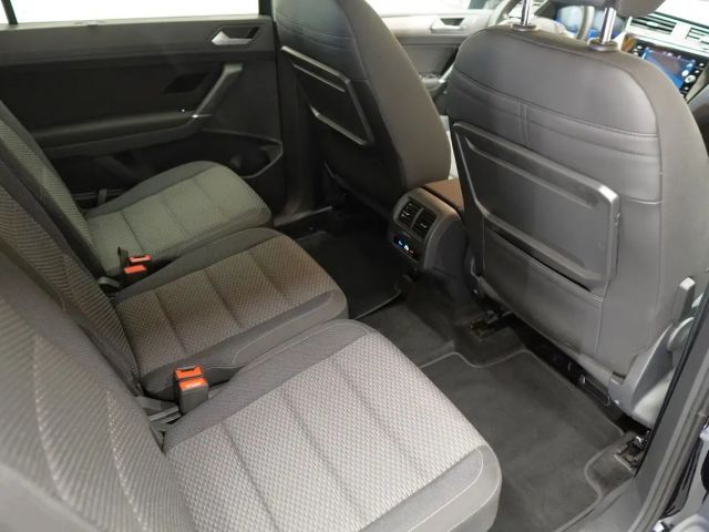 Volkswagen Touran 1.5 TSI DSG