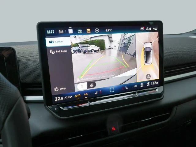 Volkswagen T-Roc 1.5 eTSI DSG R-Line