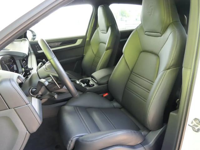 Porsche Cayenne E-Hybrid S