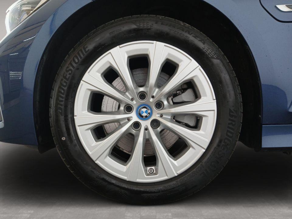 BMW 320 320e Touring