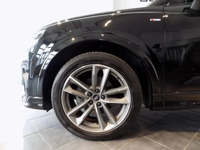 Audi Q3 35 TDI S-Tronic