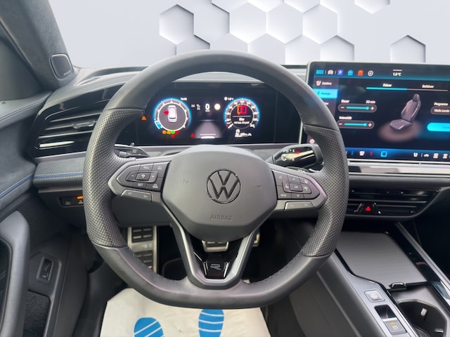 Volkswagen Passat 2.0 TSI DSG R-Line