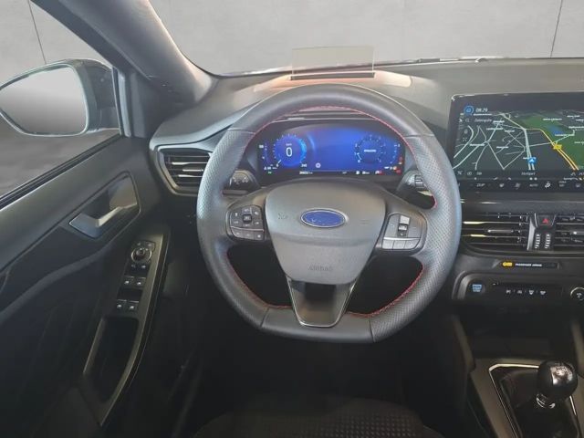 Ford Focus EcoBoost ST Line Wagon