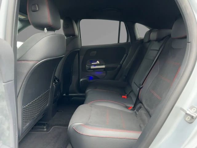 Mercedes-Benz EQA 300 4MATIC AMG Line