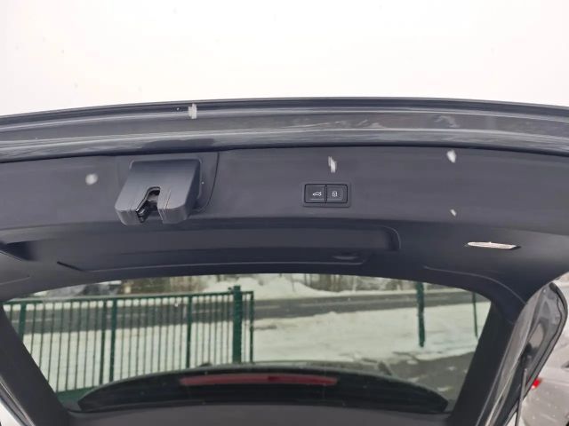 Audi A4 40 TDI Avant Quattro S-Line S-Tronic