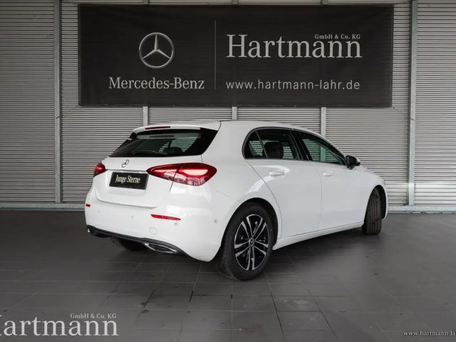 Mercedes-Benz A 200 Hatchback Progressive