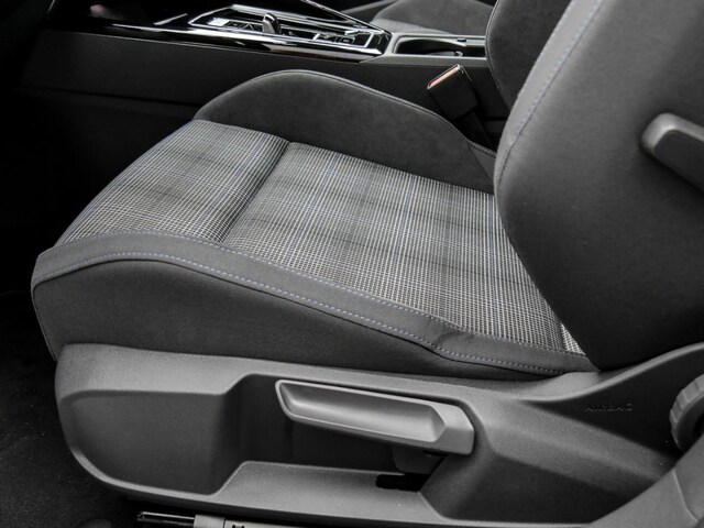 Volkswagen Golf GTE Golf VIII IQ.Drive