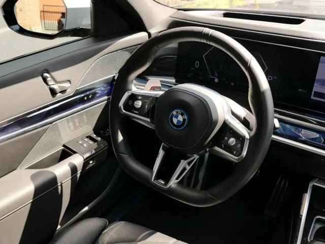 BMW 750 M-Sport Sedan xDrive