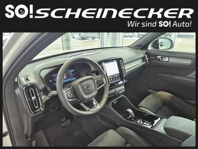 Volvo XC40 Dark Plus