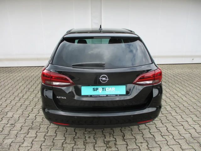 Opel Astra Sports Tourer Ultimate