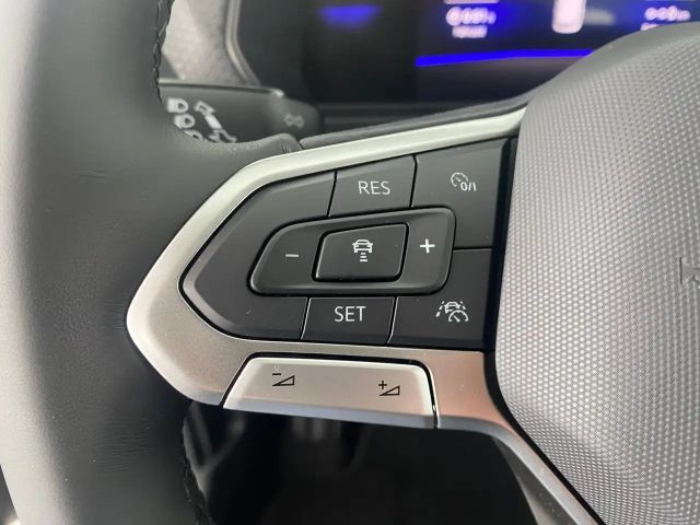 Volkswagen T-Cross 4Me TSI