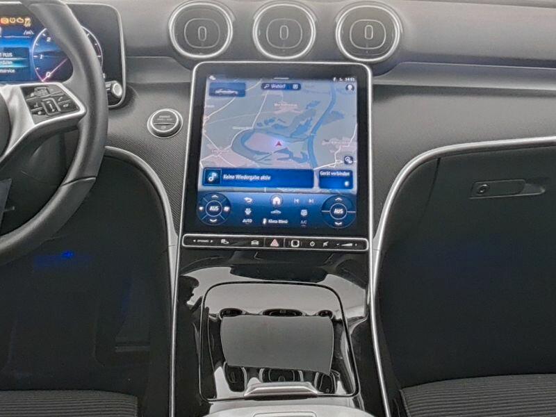 Mercedes-Benz C 220 AVANTGARDE C 220 d Sedan