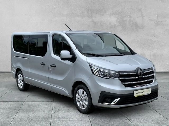 Renault Trafic Evolution Grand dCi 150