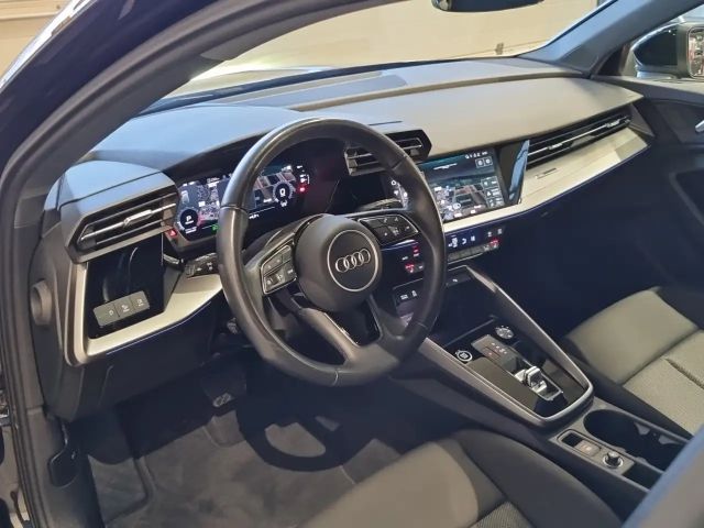 Audi A3 30 TFSI Sedan