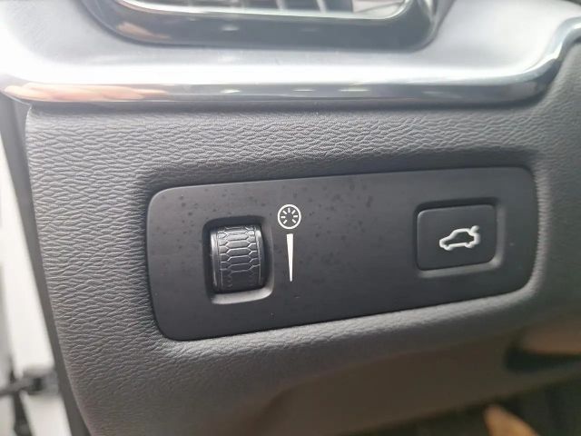 Volvo XC60 AWD Momentum