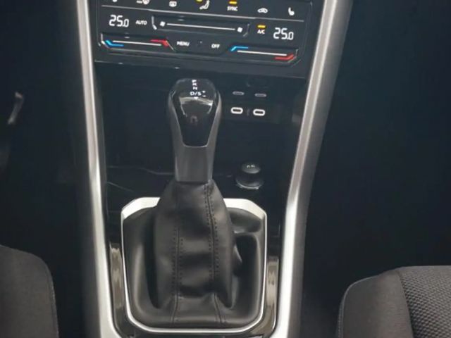 Volkswagen T-Roc DSG Life