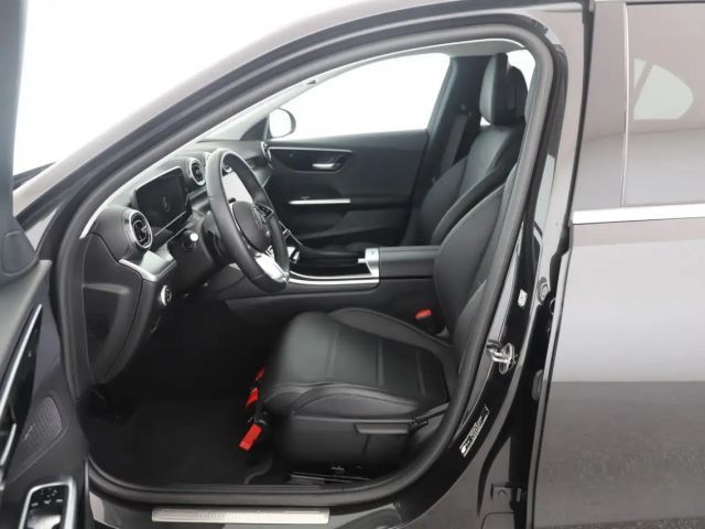 Mercedes-Benz C 400 4MATIC Sedan