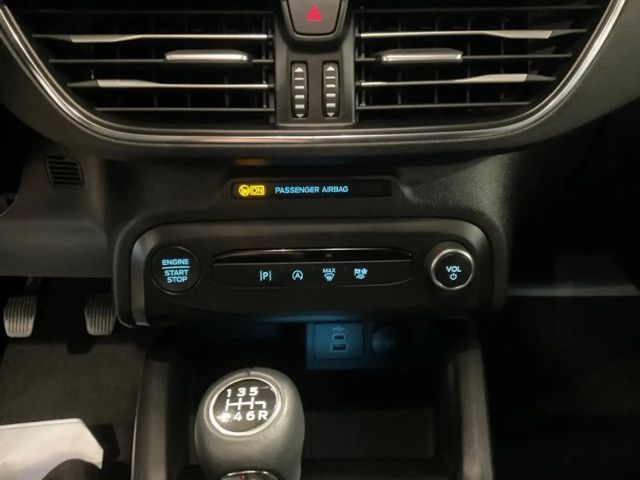 Ford Focus Titanium Wagon