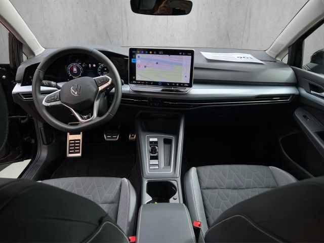 Volkswagen Golf 1.5 eTSI DSG Golf VIII