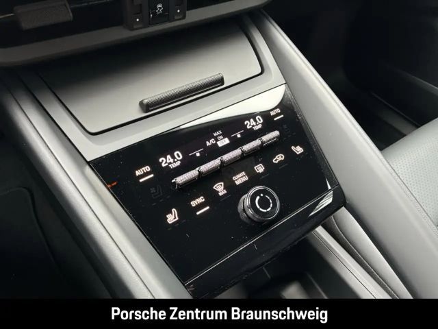 Porsche Macan 4