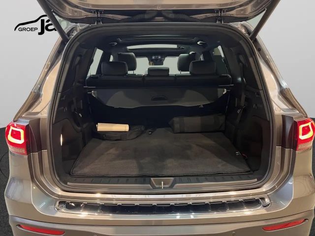 Mercedes-Benz EQB 300 4MATIC AMG Line