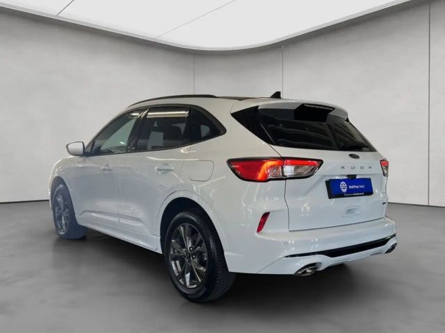 Ford Kuga Plug in Hybrid ST Line X