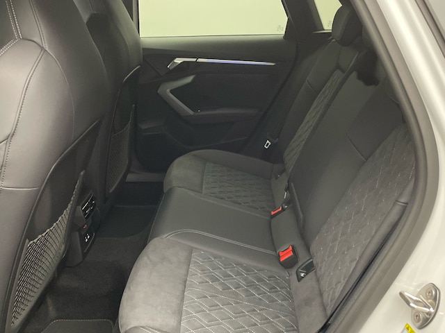 Audi A3 35 TFSI S-Line S-Tronic Sportback