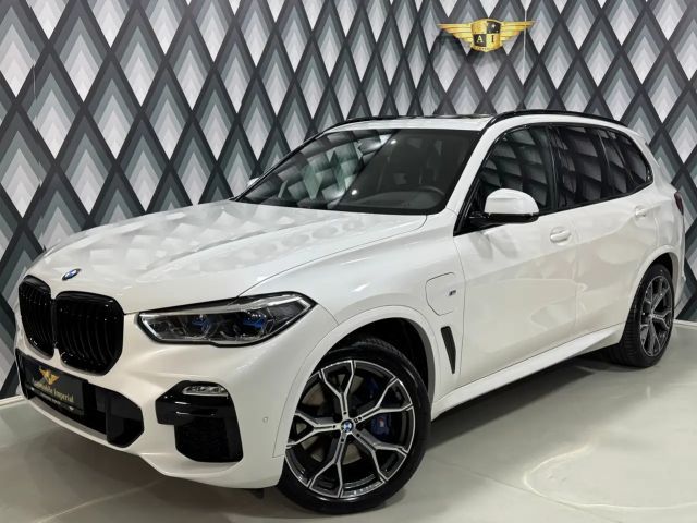BMW X5 xDrive45e