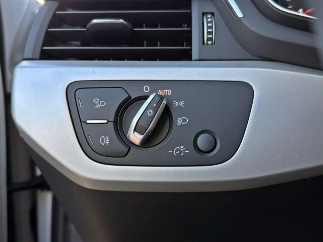 Audi A4 40 TDI Avant S-Line S-Tronic