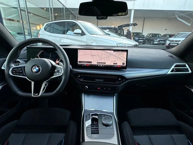 BMW 320 320d M-Sport Sedan