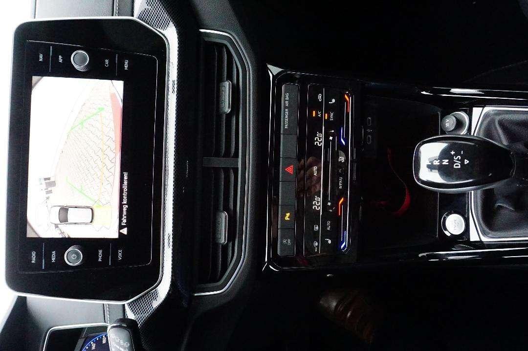 Volkswagen T-Cross 1.0 TSI DSG R-Line