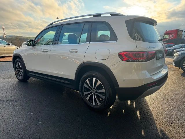 Mercedes-Benz GLB 200 4MATIC Style