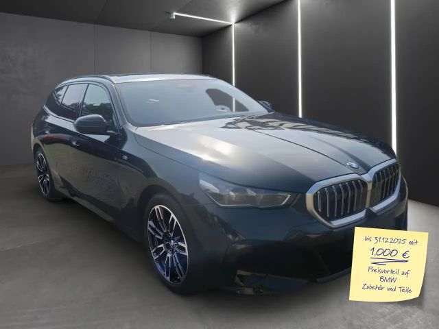 BMW 520 520d M-Sport Touring