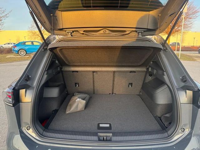 Volkswagen Tiguan 1.5 eTSI DSG R-Line